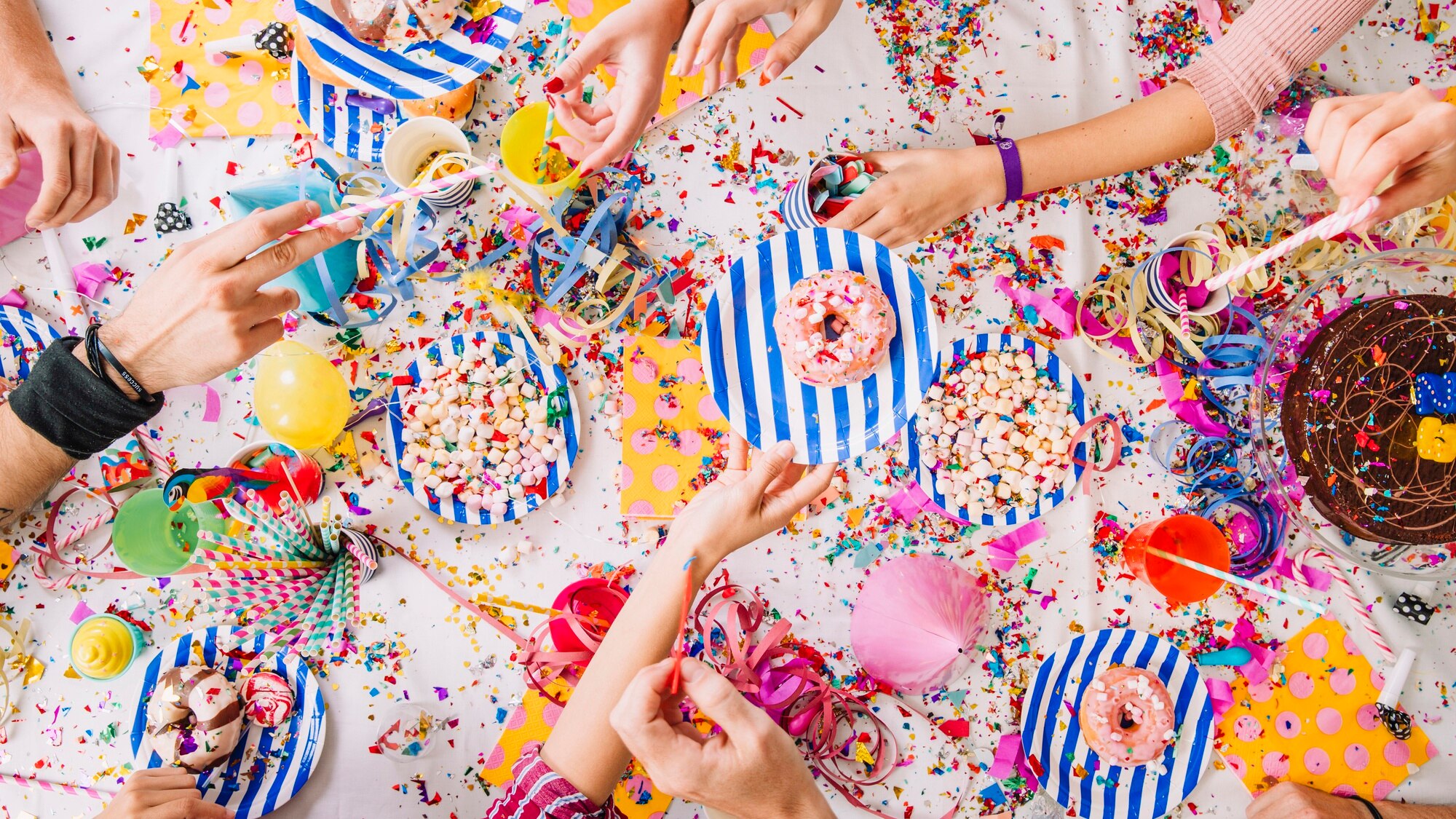 top-view-birthday-party-table_23-2147716855